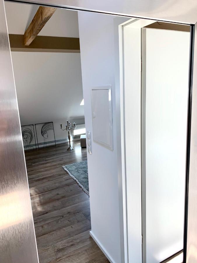 Six - One Seven Apartment Koblenz  Exterior foto